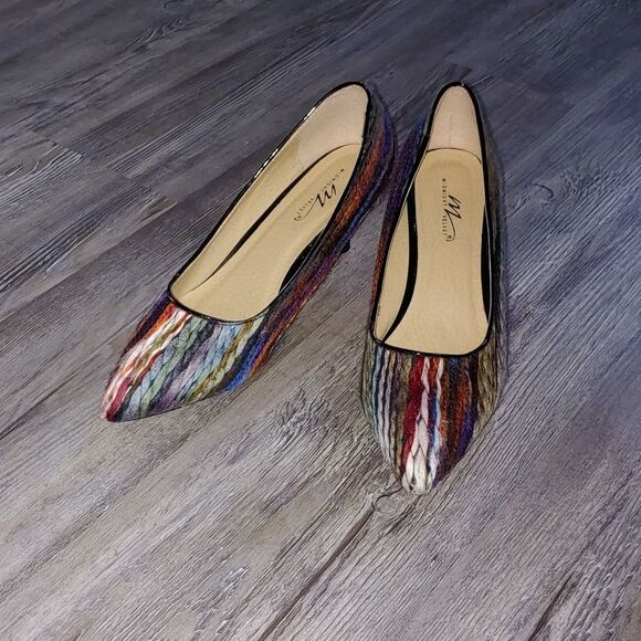 Midnight Velevet yard textured heels Sz  9.5 - Picture 1 of 10